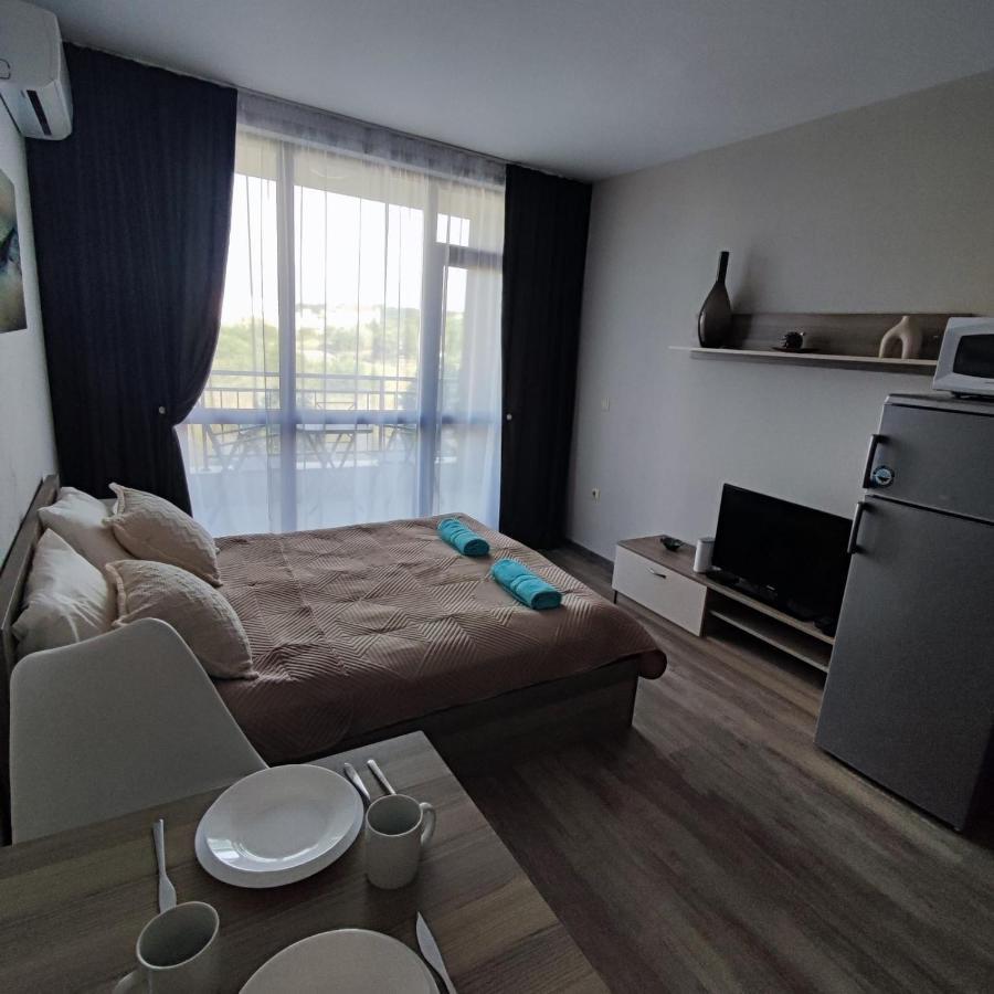 Sorrento Sole Mare - Apartments By The Beach Свети-Влас Экстерьер фото